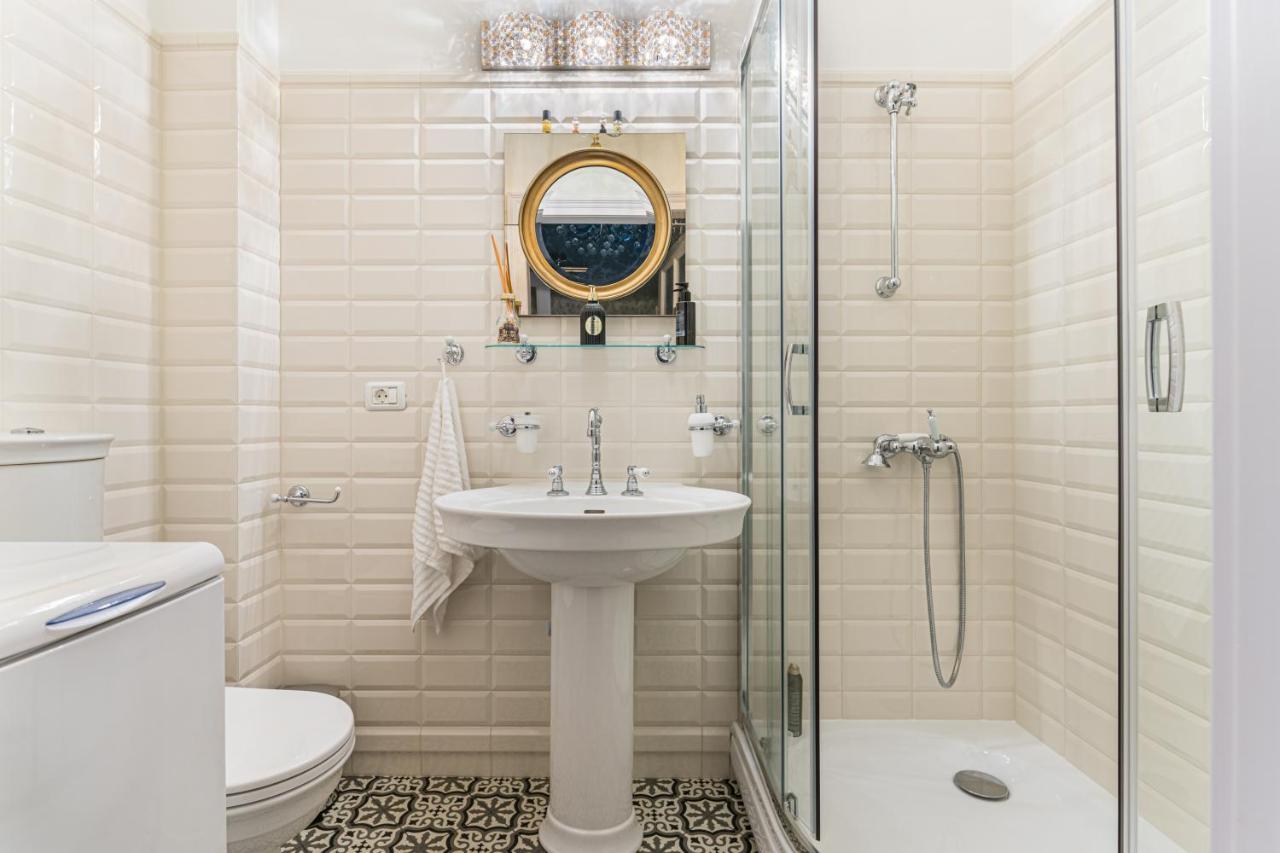 Krone Apartment Brasov Luaran gambar