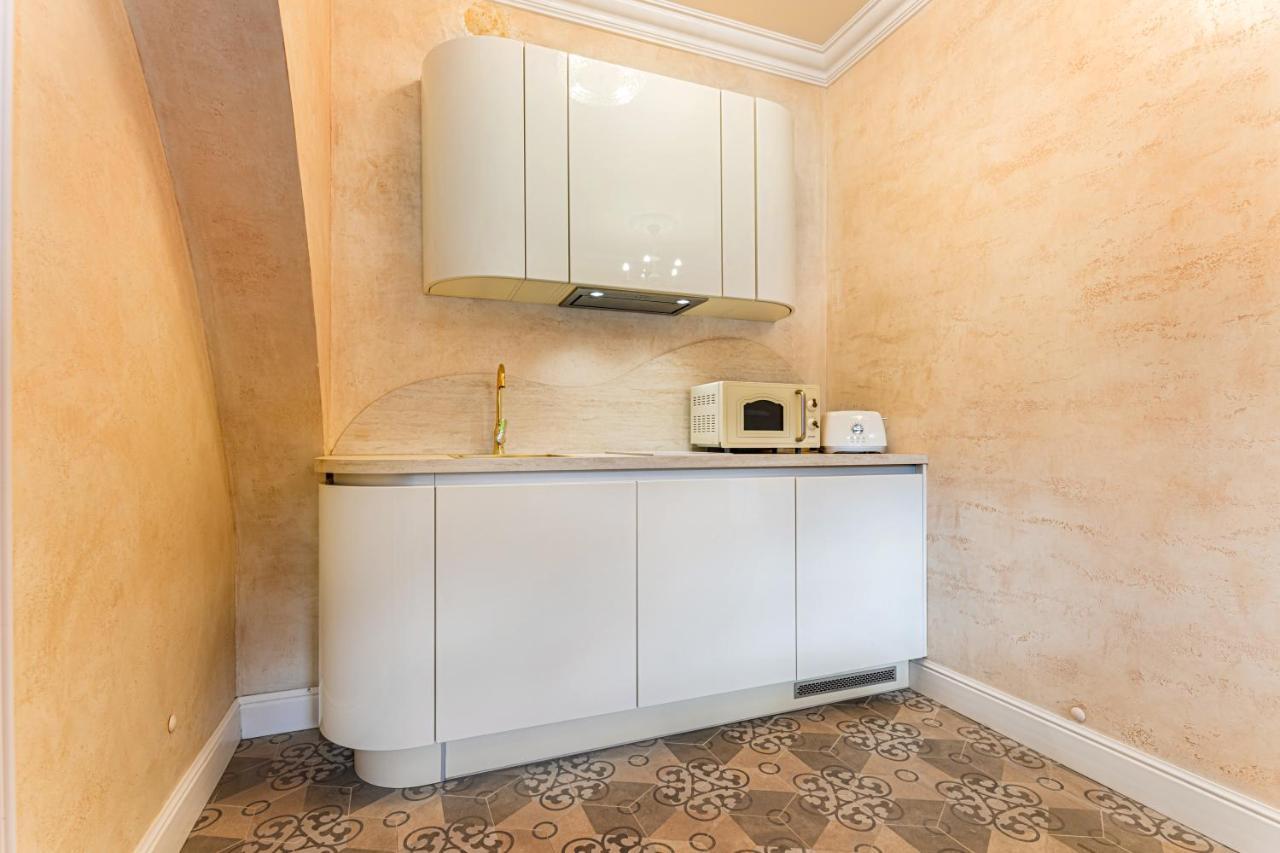 Krone Apartment Brasov Luaran gambar